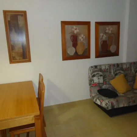 Apartamento Pº Maritimo 15-4/6 Pax. Lek